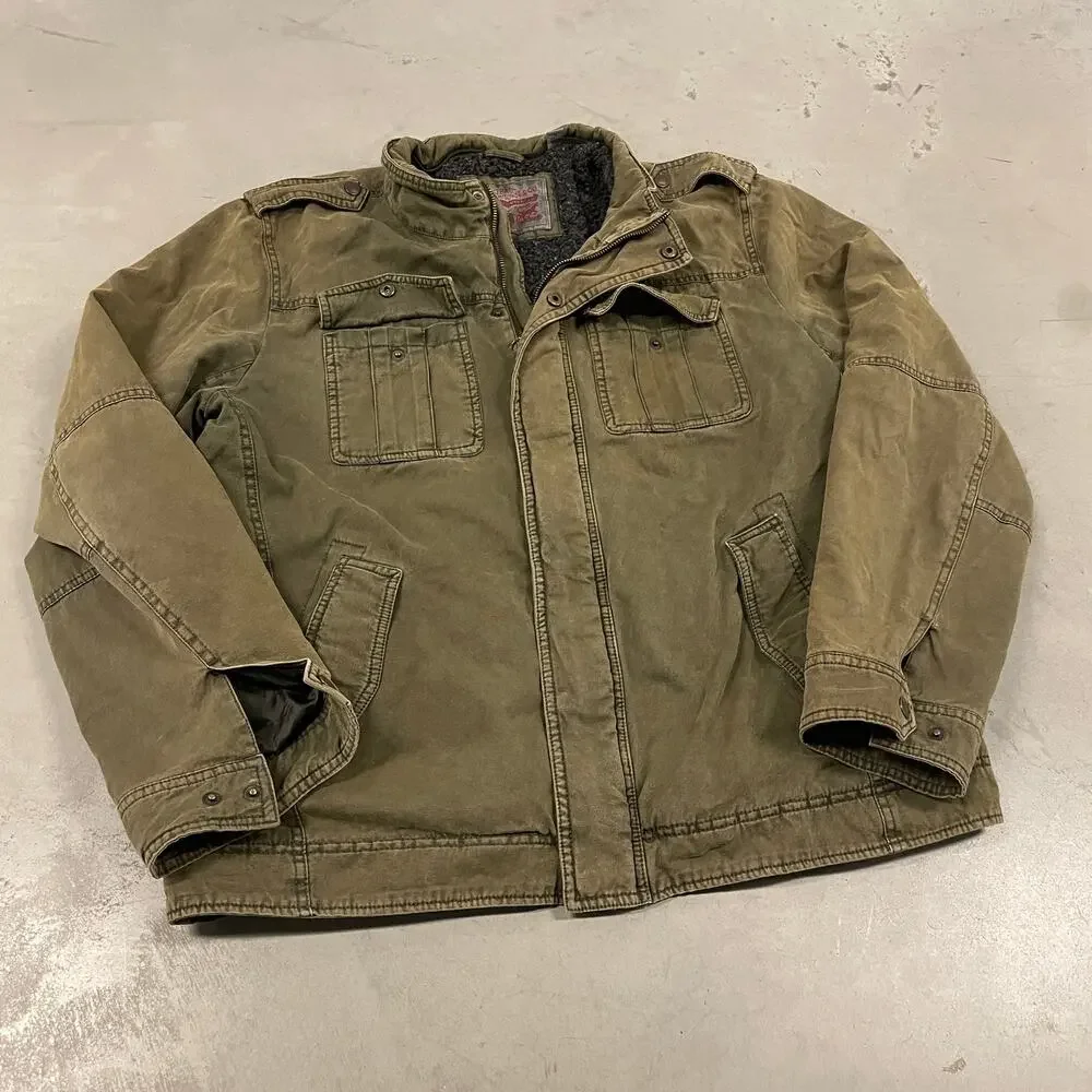 vintage y2k Sherpa lined Levi’s jacket